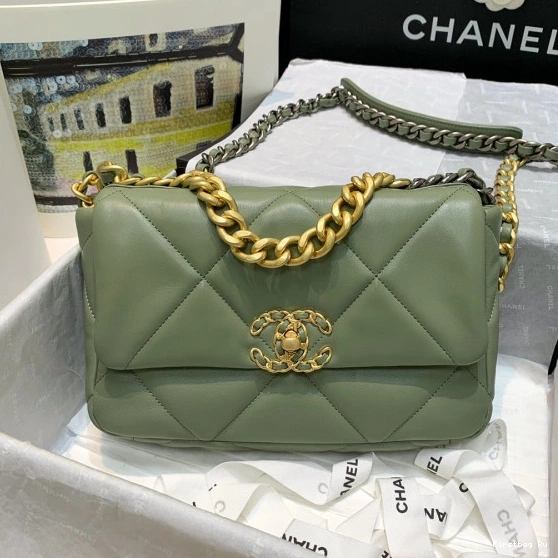 Firstbag Ru FLAP BAG CHANEL 19 0812